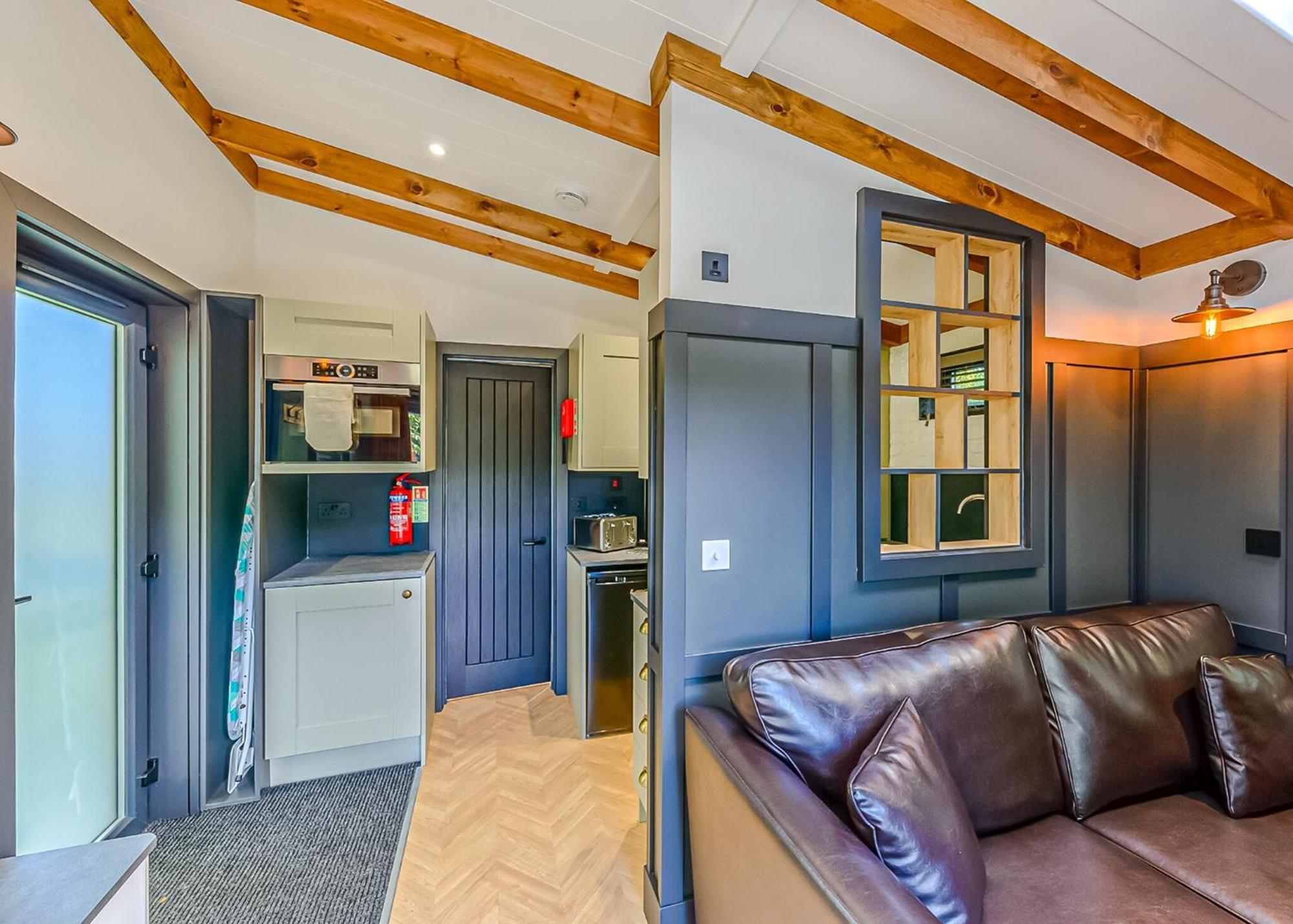 Rivendale Lodge Retreat Ashbourne  Room photo